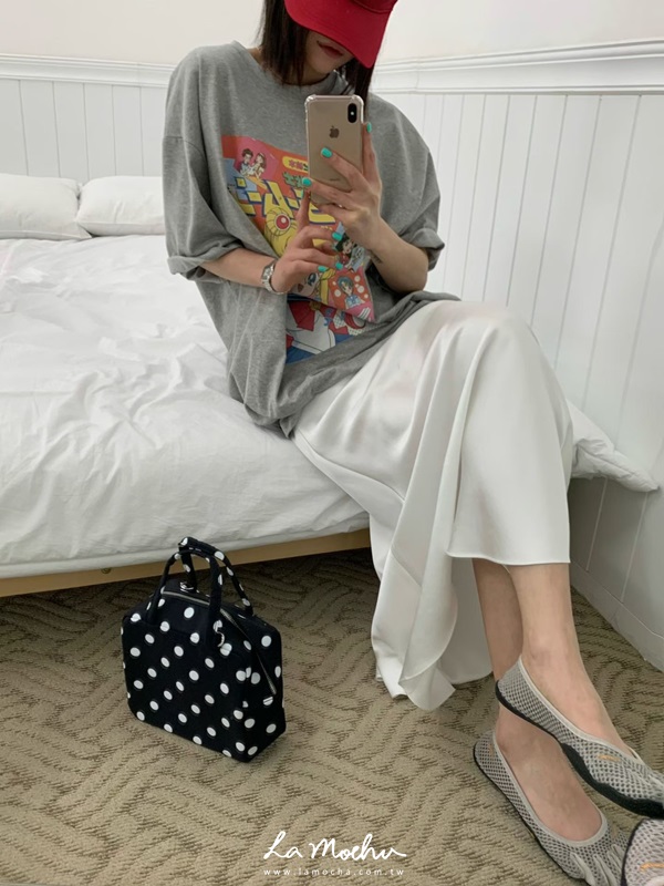 修飾緞面魚尾長裙